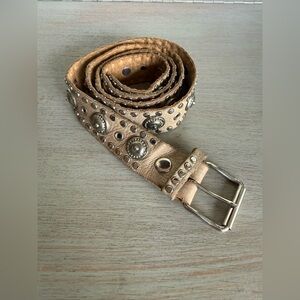 Vintage Sand Castle NY Studded Tan Leather Belt Western Boho Cowgirl One Size